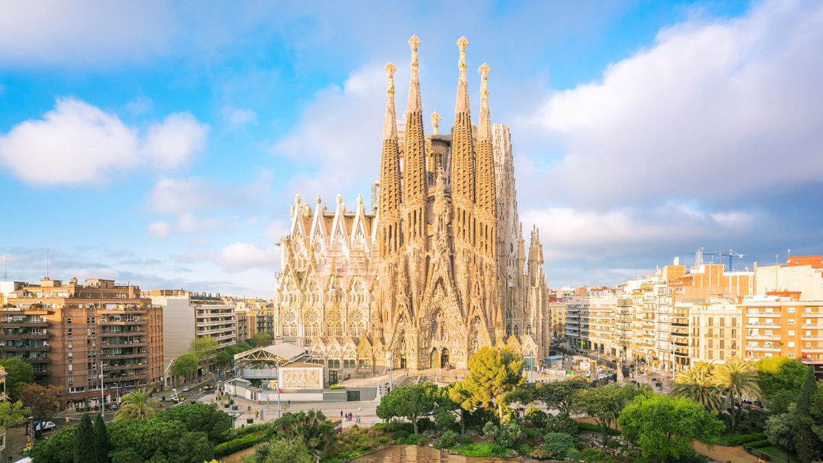 travel game barcellona